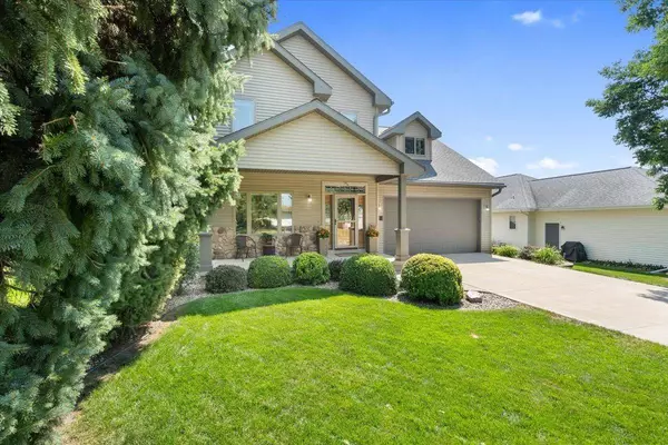 2660 Quartz Road, Fitchburg, WI 53711