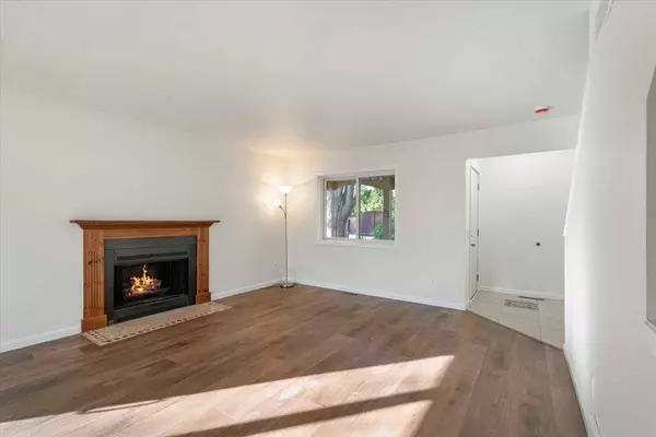 949 S Gammon Road, Madison, WI 53719