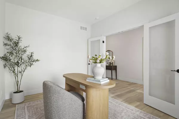 6854 Karolina Way, Sun Prairie, WI 53590