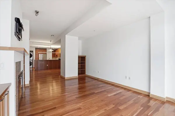 309 W Washington Avenue #310, Madison, WI 53703