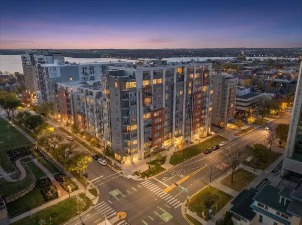 309 W Washington Avenue #310, Madison, WI 53703