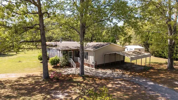 1359 Stillwater Dr., Manning, SC 29102