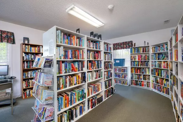 507 Oak Hill, Manning, SC 29102