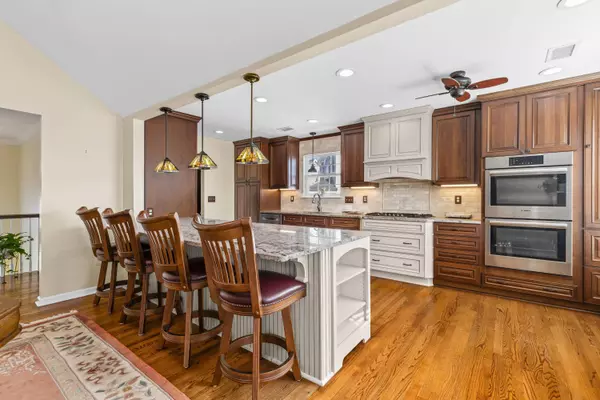 960 Clearspring Dr, Charleston, SC 29412