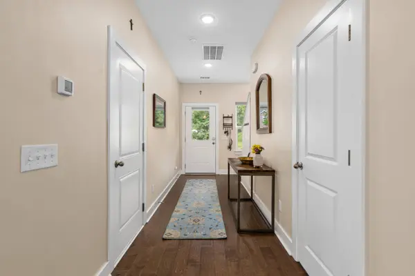 2380 Storen St, North Charleston, SC 29406