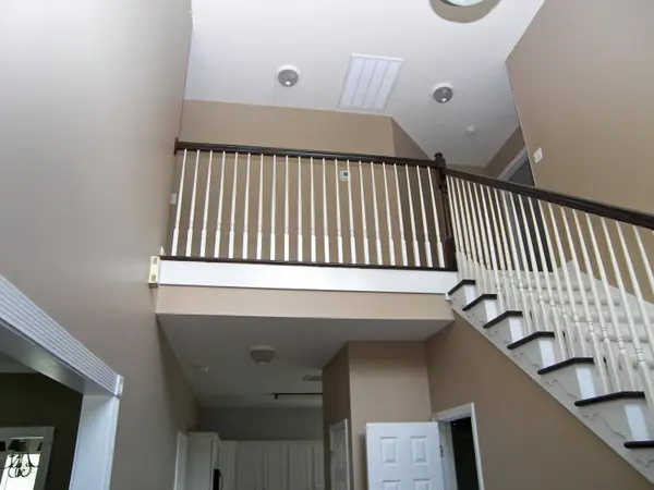 400 Barreling Ct, Moncks Corner, SC 29461