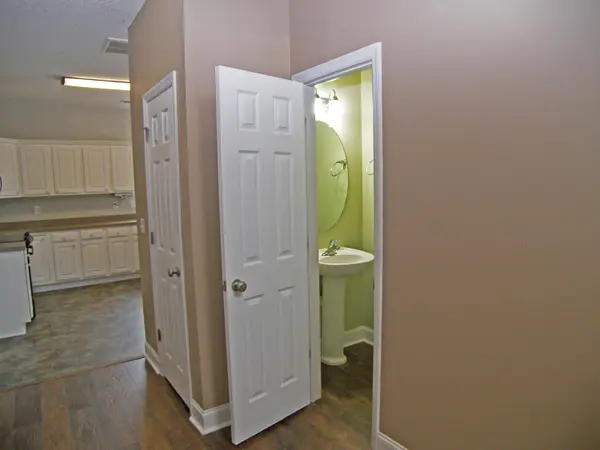 400 Barreling Ct, Moncks Corner, SC 29461