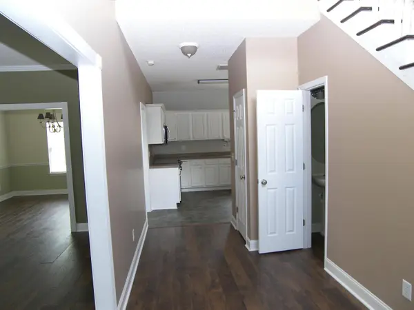 400 Barreling Ct, Moncks Corner, SC 29461