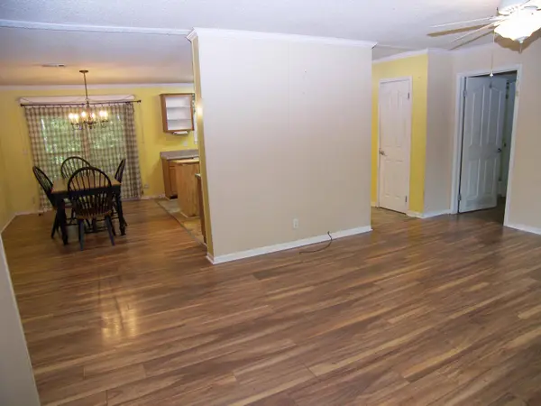100 Autumn Ln, Moncks Corner, SC 29461