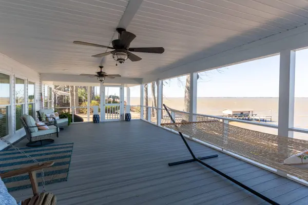 139 River Run Dr, Vance, SC 29163
