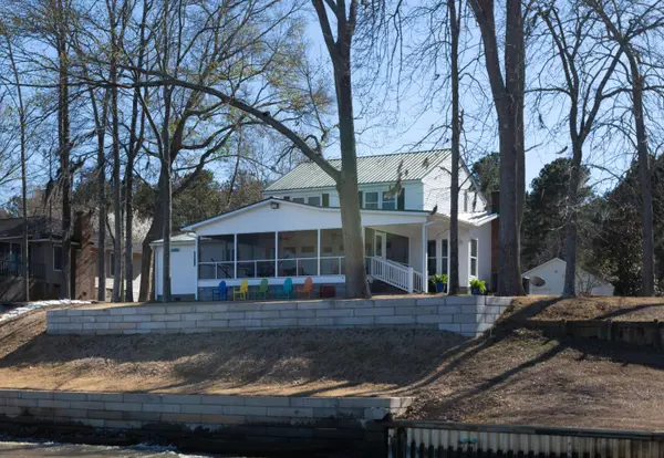 139 River Run Dr, Vance, SC 29163