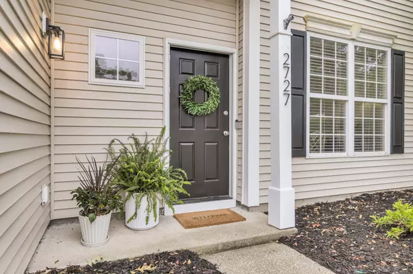 2727 Four Winds Pl, Mount Pleasant, SC 29466