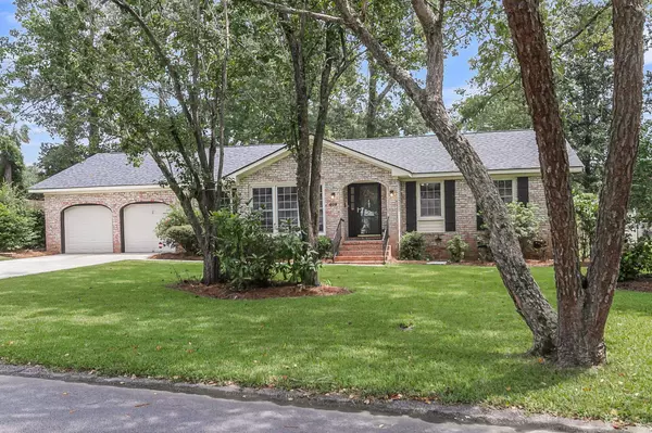 409 Red Fox Run, Summerville, SC 29485