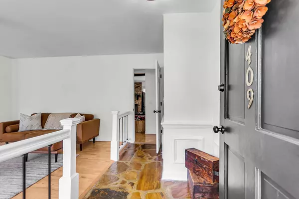 409 Red Fox Run, Summerville, SC 29485