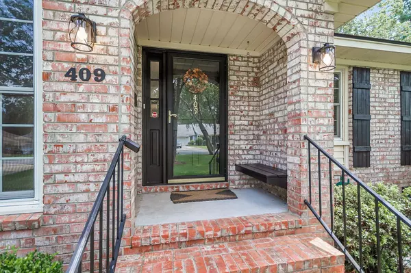 409 Red Fox Run, Summerville, SC 29485