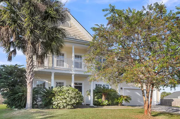 306 Owl Watch Way, Moncks Corner, SC 29461