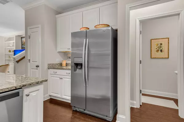 2336 Kings Gate Ln, Mount Pleasant, SC 29466