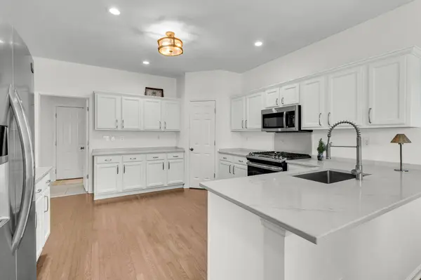 2447 Bergeron Way, Mount Pleasant, SC 29466