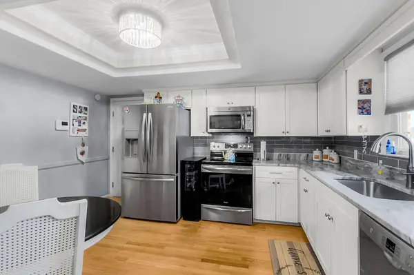 407 Rose Ln, Summerville, SC 29485