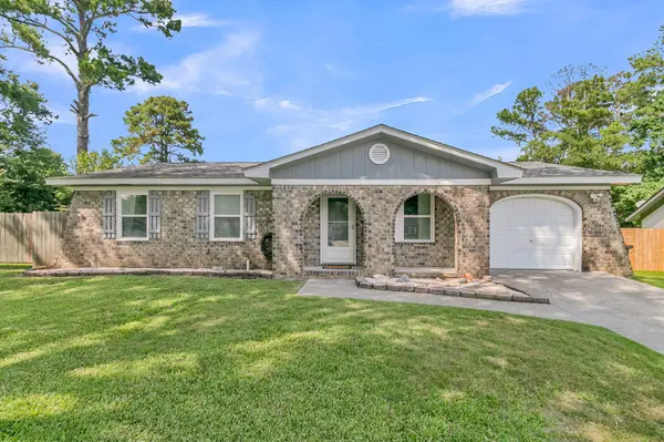 107 Mcduffie Ct, Summerville, SC 29486