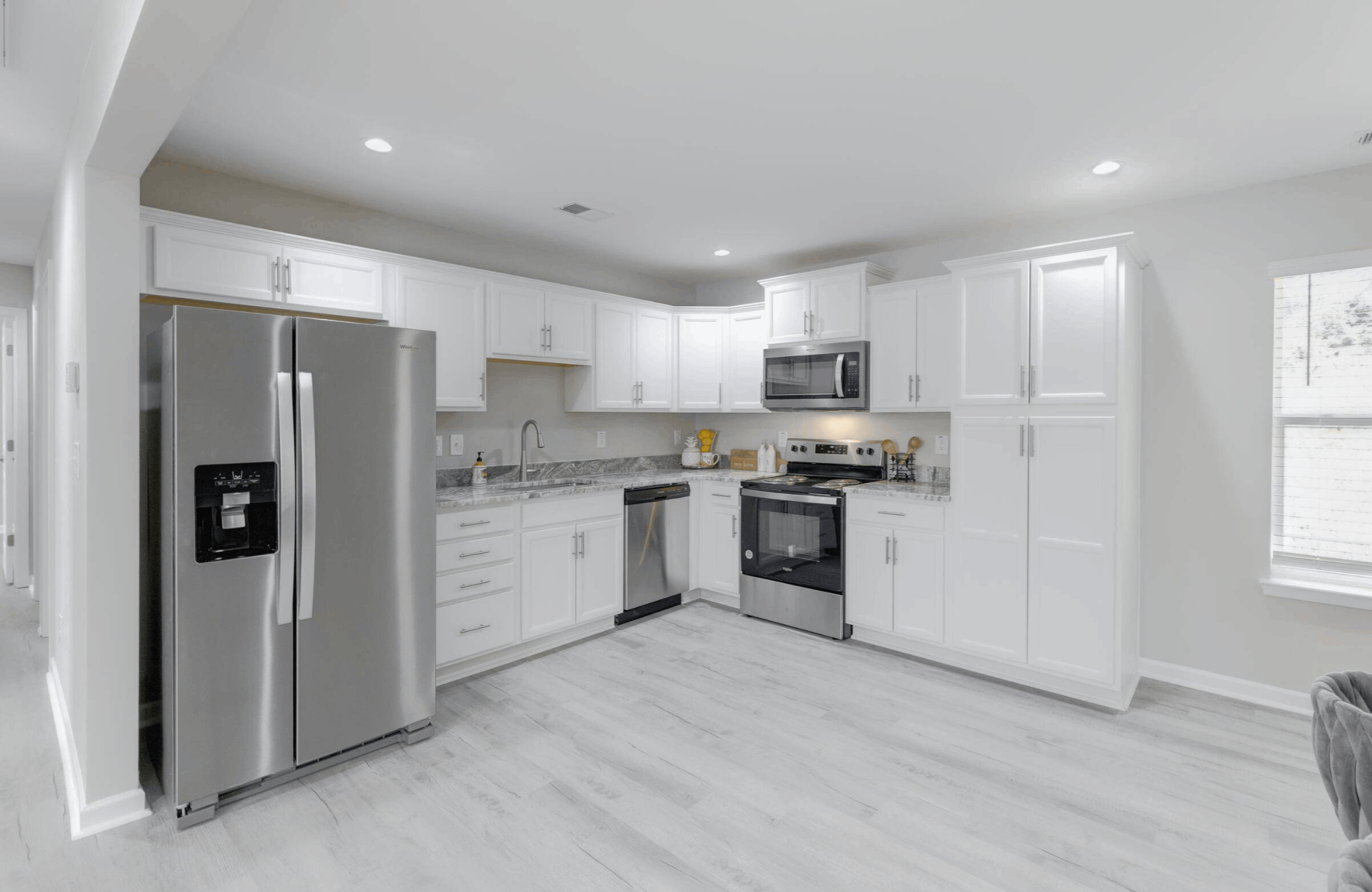 Updated kitchen in 2025 new construction home Walterboro South Carolina