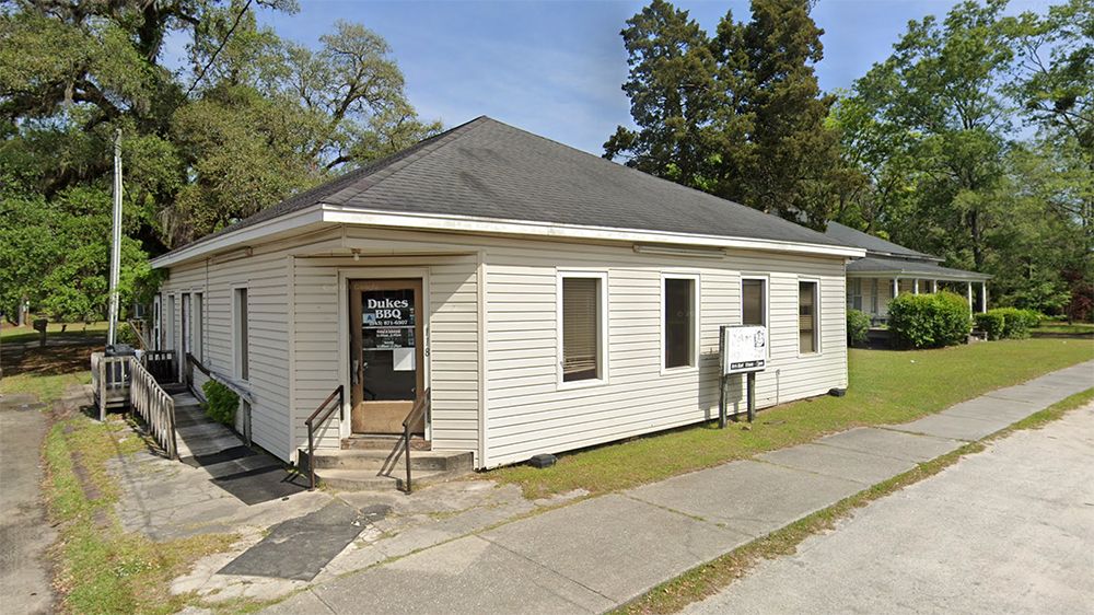 Duke's BBQ in Ridgeville TN Streetview