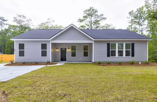 Ranch style new construction home in Lincolnville SC