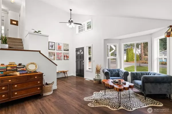 20718 116th ST E, Bonney Lake, WA 98391