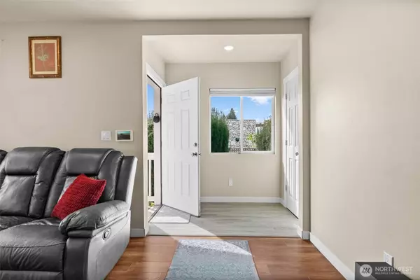 5411 S M ST, Tacoma, WA 98408