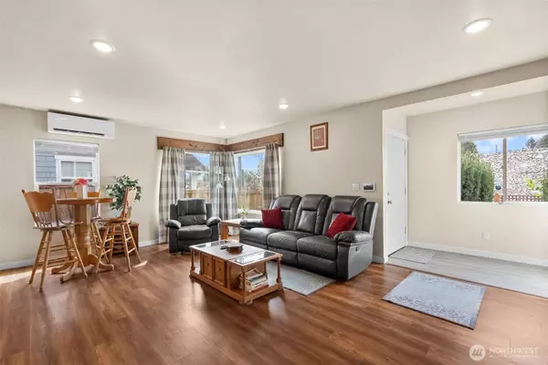 5411 S M ST, Tacoma, WA 98408