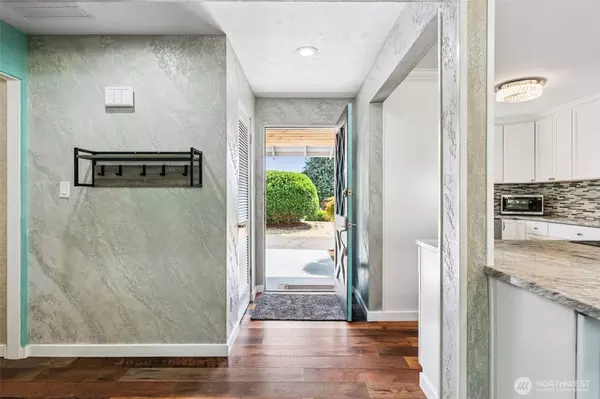 10702 Northstar WAY SW, Lakewood, WA 98498