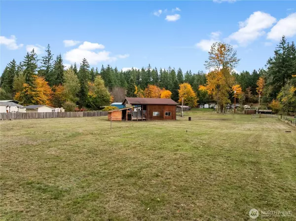 40206 125th AVE E, Eatonville, WA 98328