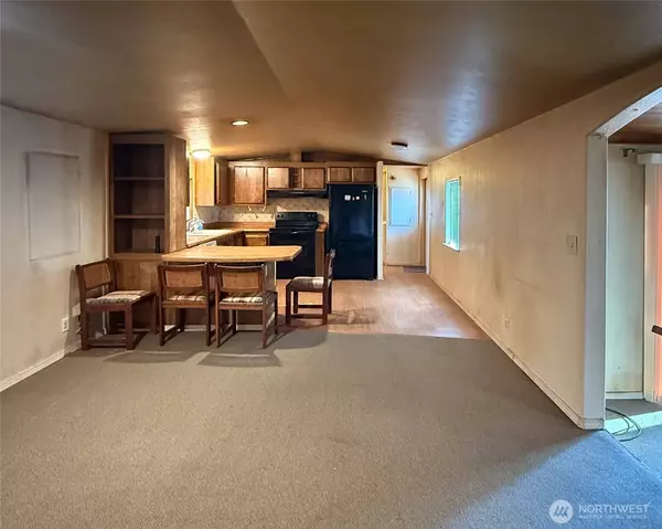 13010 222nd AVE E, Bonney Lake, WA 98391