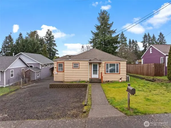 628 N Charlotte AVE, Bremerton, WA 98312