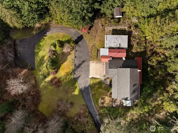 8115 Berry Ridge LN NW, Silverdale, WA 98383