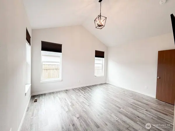 710 Miller ST, Winlock, WA 98596
