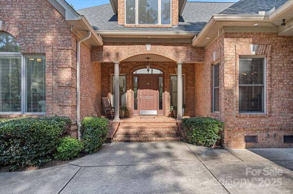 107 Kenway LOOP, Mooresville, NC 28117