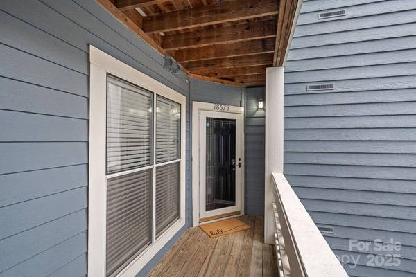 18673 Vineyard Point LN, Cornelius, NC 28031