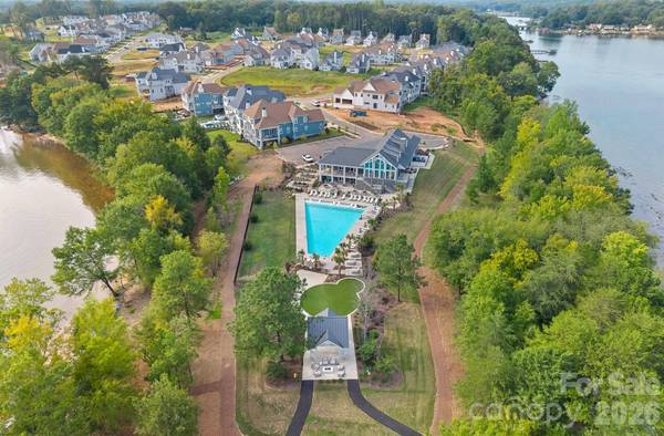 4477 Splash TRL, Sherrills Ford, NC 28673