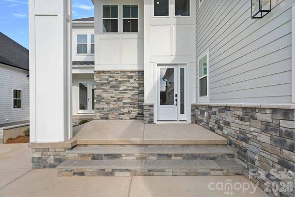 4477 Splash TRL, Sherrills Ford, NC 28673