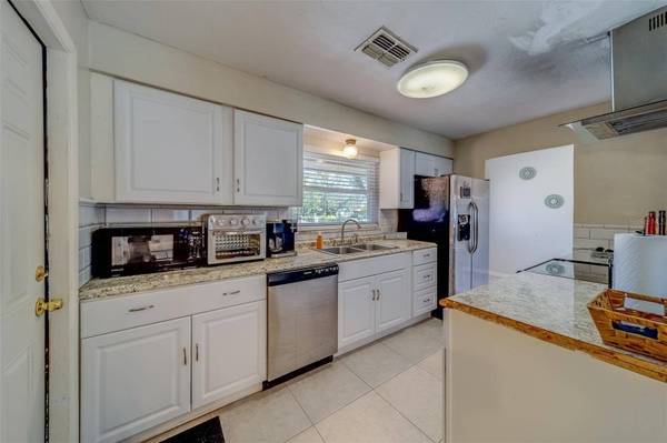 2269 BEVERLY LN, Clearwater, FL 33764