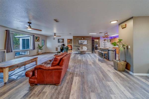 9802 EDEN AVE, Hudson, FL 34667