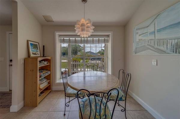 3852 BERKSHIRE CT, Palm Harbor, FL 34684