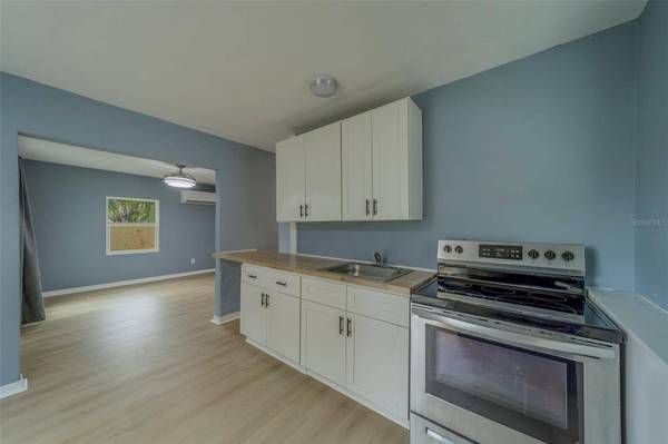 2931 23RD ST N, St Petersburg, FL 33713