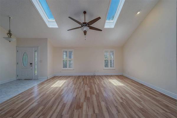 1830 SPRINGWOOD CIR N, Clearwater, FL 33763