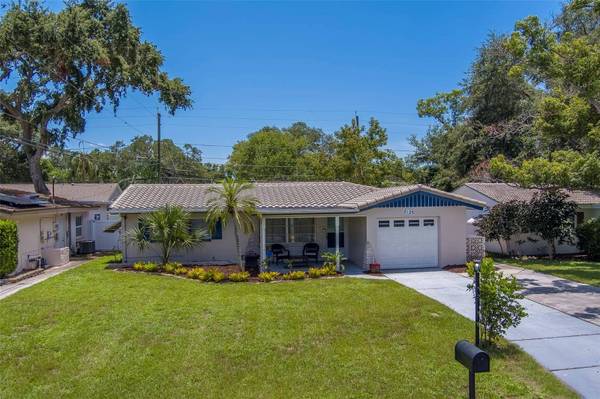 2123 INDIGO DR, Clearwater, FL 33763