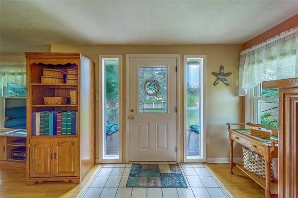 1677 PASADENA DR, Dunedin, FL 34698