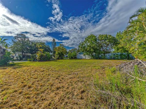 3631 ROCKAWAY DR, Holiday, FL 34691
