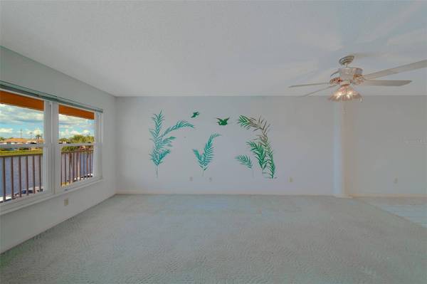 6400 46TH AVE N #313, Kenneth City, FL 33709