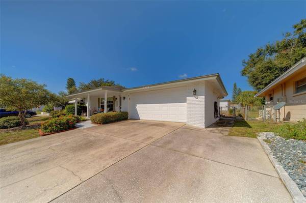 8909 STERLING LN, Port Richey, FL 34668